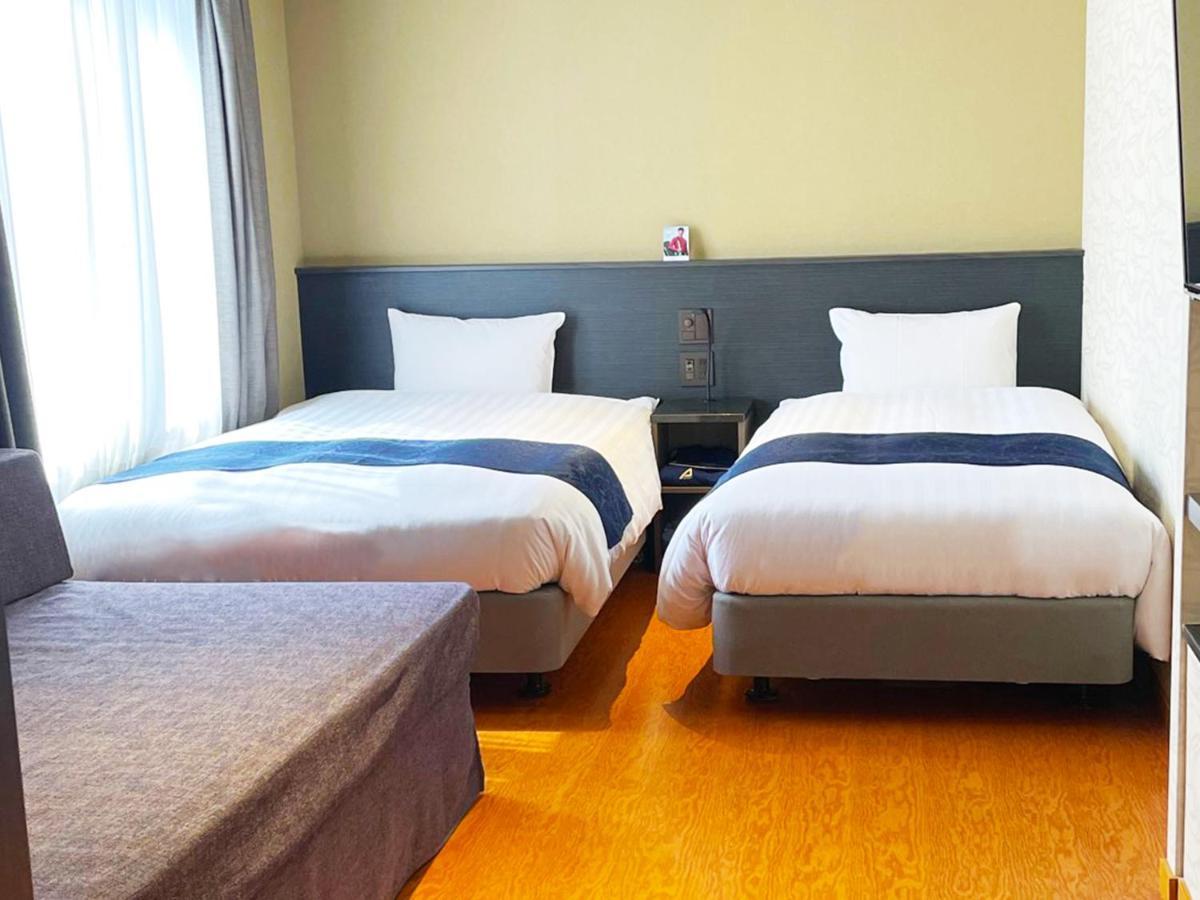 Hotel Abest Grande Такацуки Экстерьер фото